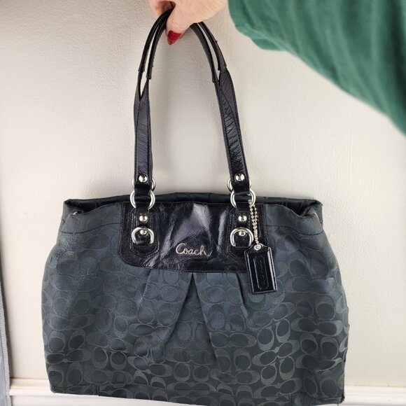 Coach Ashley Carryall Signature Sateen Patent Leather Black F15510 - Picture 1 of 7